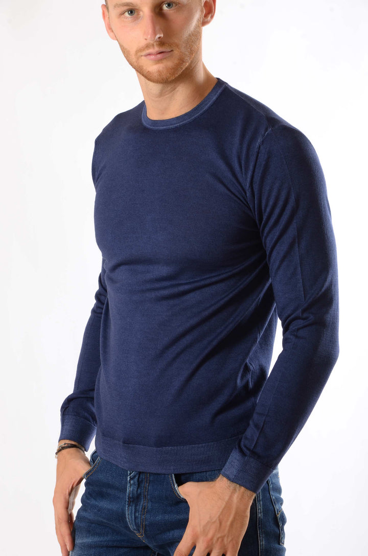 WOOL & CO