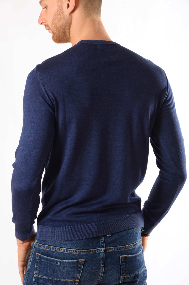 WOOL & CO