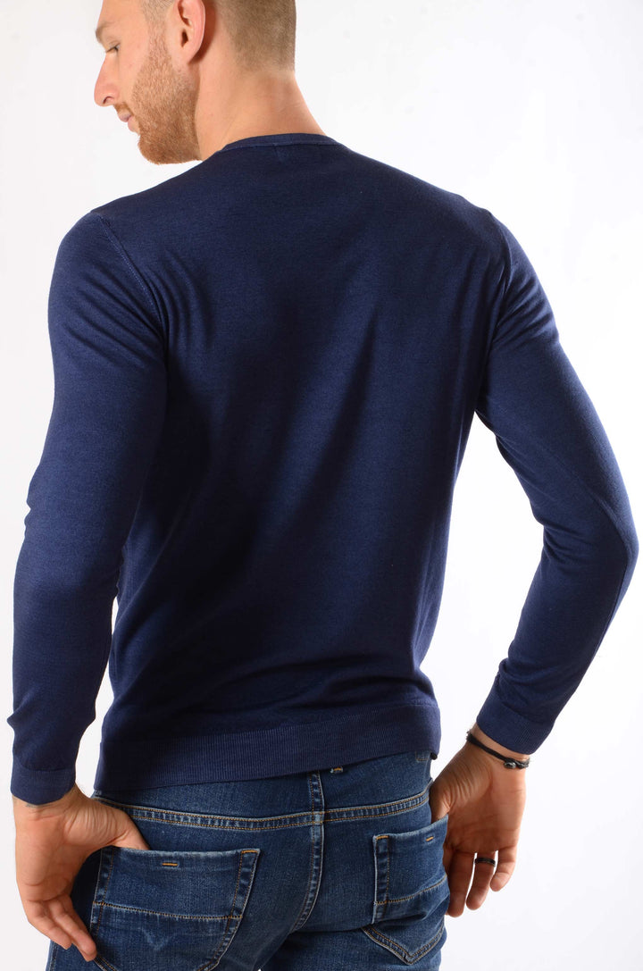WOOL & CO