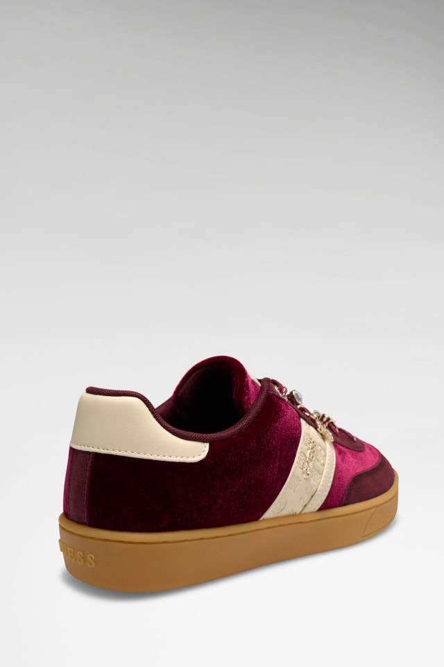 GUESS CALZATURE