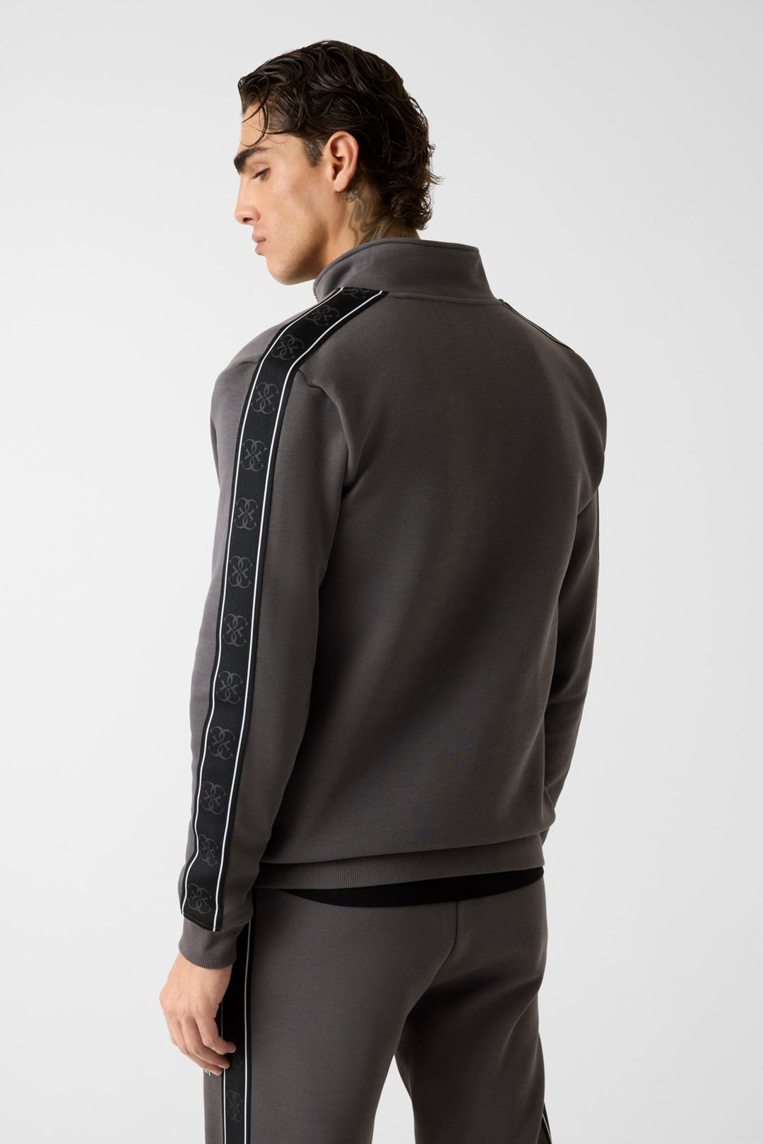 GUESS SPORT